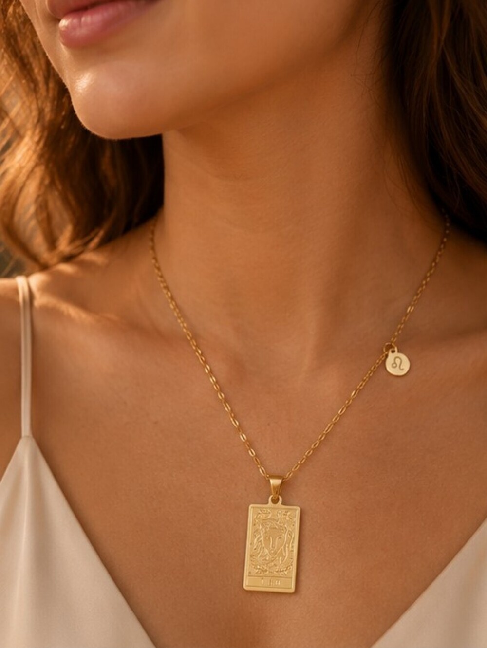 Leo Zodiac Tarot Card Necklace 18K Gold Plated Titanium Steel Astrology Pendant